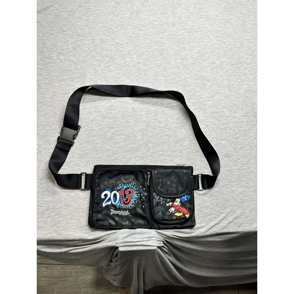 Disneyland Resort 2013 Mickey Mouse Sorcerer Adult Fanny‎ Pack Fantasmic Bag
